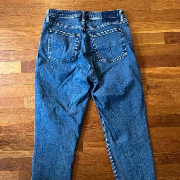 A&F The Mom High Rise - Picture 4 of 4